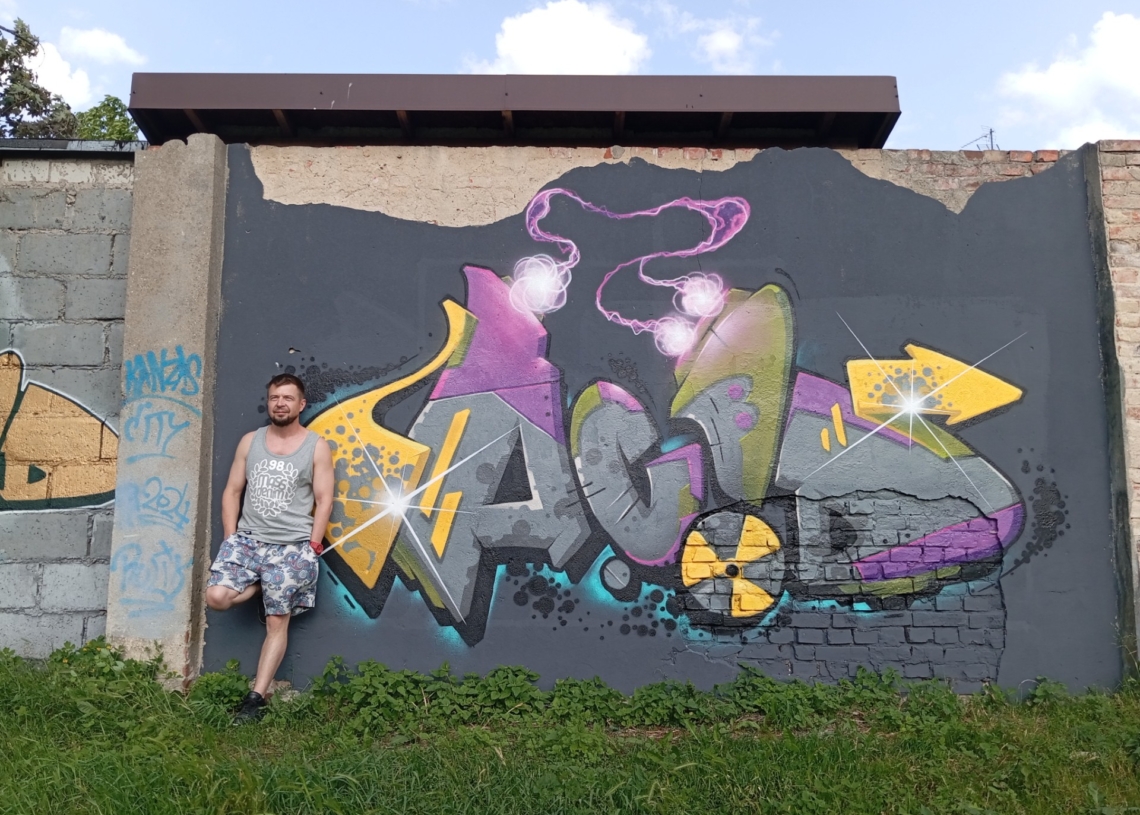 Graffiti zamiast wulgarnych napisów. Akcja straży miejskiej i artysty z Konstantynowa Łódzkiego