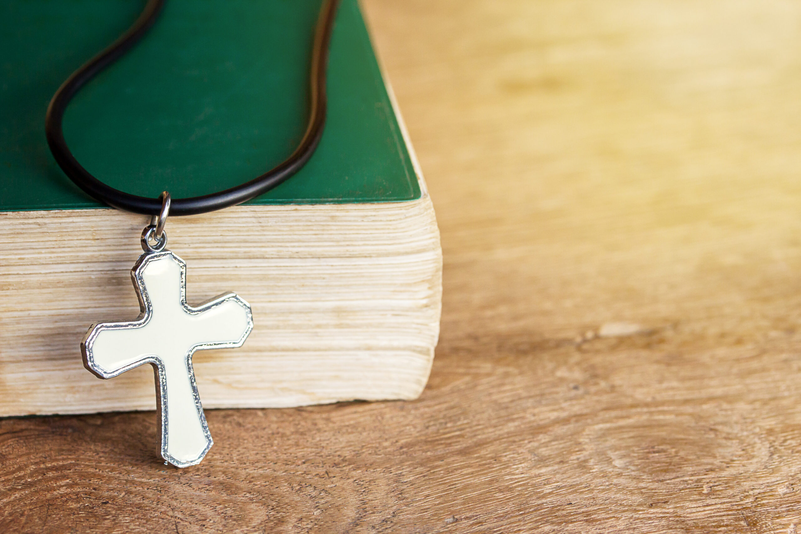 Petycja Episkopatu Polski w obronie lekcji religii. Wierni składają podpisy
