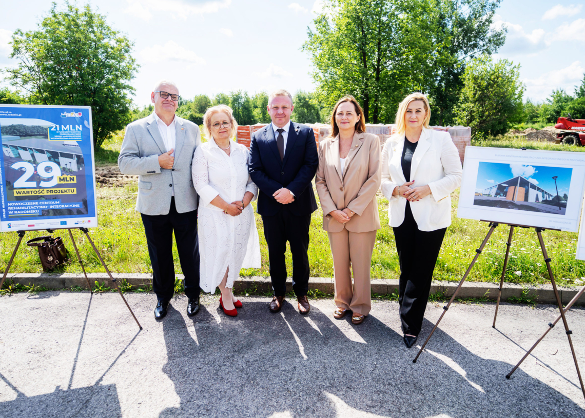Centrum Rehabilitacyjno-Integracyjne w Radomsku. Projekt za blisko 29 milionów złotych 1 Centrum Rehabilitacyjno-Integracyjne w Radomsku