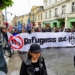 Pikieta antyimigracyjna Konfederacji. Przeciwnicy twierdzą, że promuje mowę nienawiści 15 Pikieta antyimigracyjna Konfederacji. Przeciwnicy twierdzą, że promuje mowę nienawiści