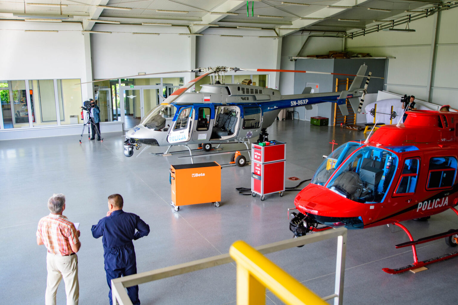 Nowy helikopter łódzkiej policji Fot Sebastian Szwajkowski_2 Nowy helikopter lodzkiej policji Fot Sebastian Szwajkowski 2