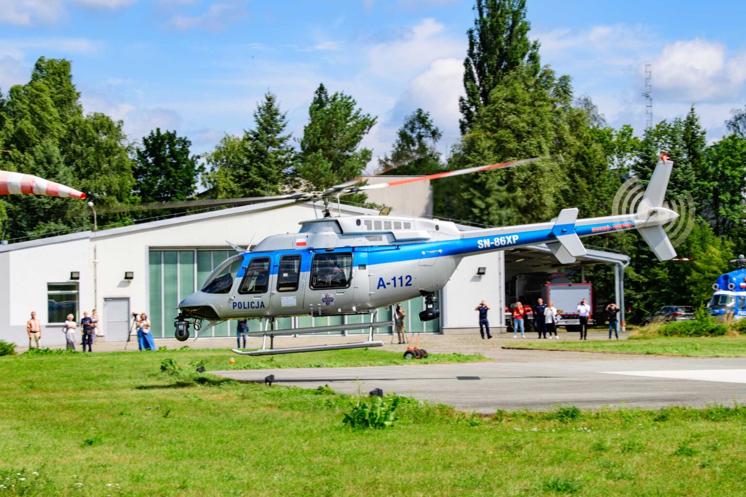 Nowy helikopter łódzkiej policji Fot Sebastian Szwajkowski_25 Nowy helikopter lodzkiej policji Fot Sebastian Szwajkowski 25