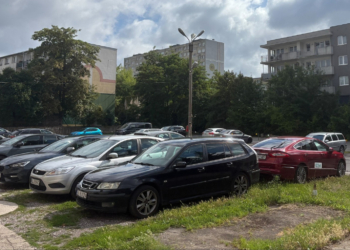 Parkingowy problem mieszkańców Karolewa