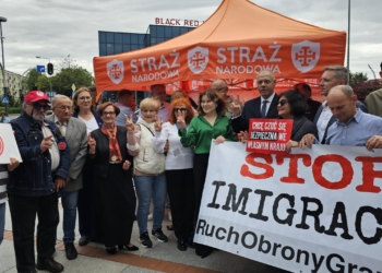 Jacek Sasin w Piotrkowie Trybunalskim. Wsparł inicjatywę dwóch lokalnych referendów