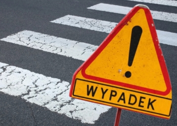 Groźny wypadek przy Bałuckim Rynku. Ciężarówka potrąciła mężczyznę