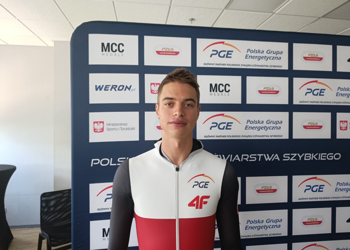 Panczenista Władimir Siemirunnij coraz bliżej uzyskania polskiego obywatelstwa. Szansa na olimpijski medal dla Łódzkiego? 1 Mamy drugi medal na igrzyskach we Włoszech. Władimir Siemirunnij ze srebrem na 10 000 mterów!