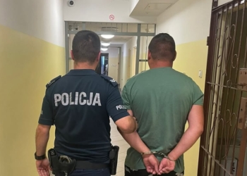 Skrajnie nieodpowiedzialne zachowanie ojca za kierownicą. Prowadził samochód z dzieckiem pod wpływem alkoholu