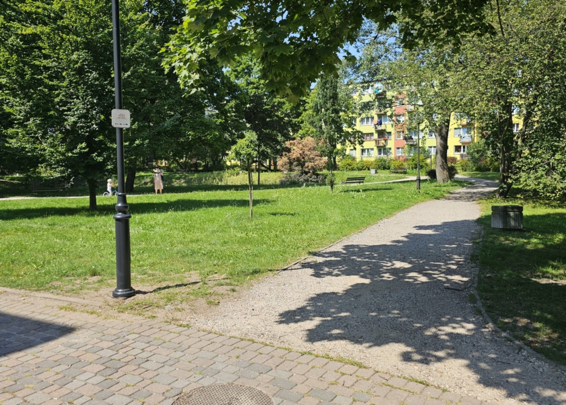 Zakończono rewitalizację parku Olszewskich w Bełchatowie. "Chcemy, żeby to była wizytówka miasta"