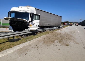 Wypadek na A1 w okolicach Stobiecka Szlacheckiego. Są utrudnienia