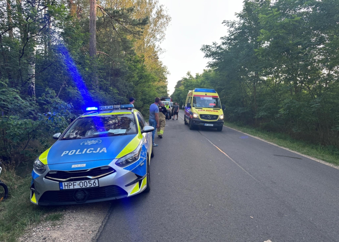 Pijany wjechał w pielgrzymów. Jarosław R. oskarżony, grozi mu 15 lat więzienia 1 Groźny wypadek w powiecie radomszczańskim. Auto wjechało w pielgrzymkę