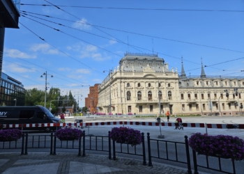Kiedy tramwaje wrócą pod Pałac Poznańskiego? Remont skrzyżowania Zachodniej i Ogrodowej zbliża się do końca