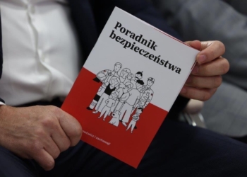 Poradnik Bezpieczeństwa trafi do każdego domu. Można go już pobrać