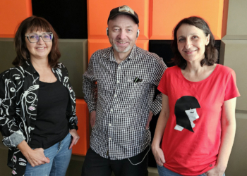 Między szczelinami Łodzi | Siedzimy na skrzynkach i nie myślimy o przekąskach. Kultowe łódzkie puby [PODCAST]