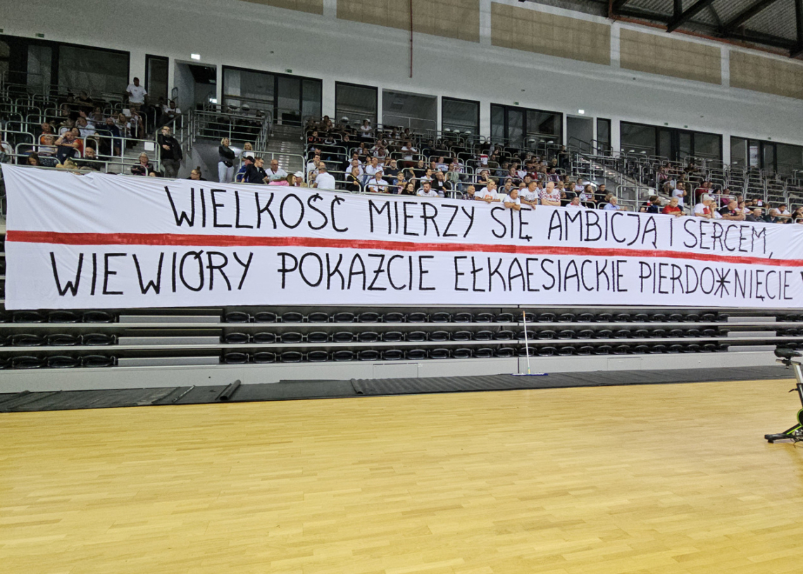 Pierwszy otwarty trening ŁKS-u w tym sezonie. "Jest coraz lepiej i nie ma się co martwić"