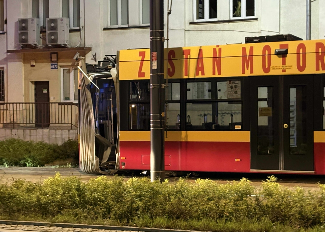 Wykolejenie tramwaju przy Dworcu Łódź Fabryczna. Są utrudnienia