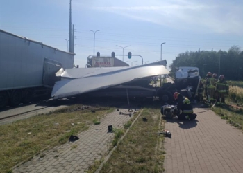 Plaga kolizji na łódzkiej ulicy. Rada osiedla i mieszkańcy chcą zmian