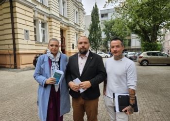 Łódzcy posłowie KO zachęcają uczniów do edukacji zdrowotnej