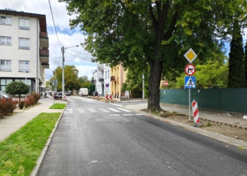 Piotrków Trybunalski: kontrapas na Zjazdowej. Będą nowe przejścia dla pieszych