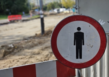 Remont Broniewskiego w Łodzi problemem dla tamtejszych przedsiębiorców. "Nie mogę sobie pozwolić na dłuższy przestój"