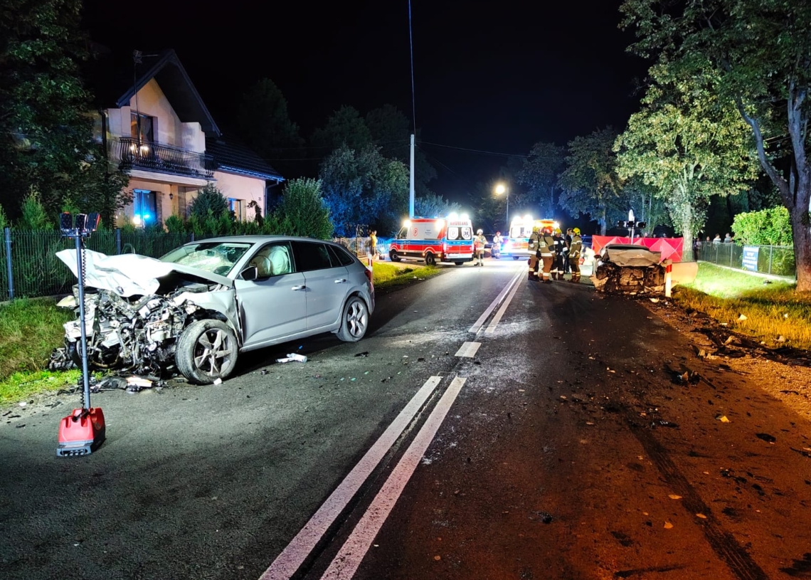 Wypadek z udziałem dwóch osobówek w powiecie radomszczańskim. Są utrudnienia na DW784