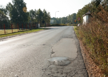 Remont ulicy Transmisyjnej w Łodzi. Utrudnienia dla kierowców i zmiany w kursowaniu linii 58AB