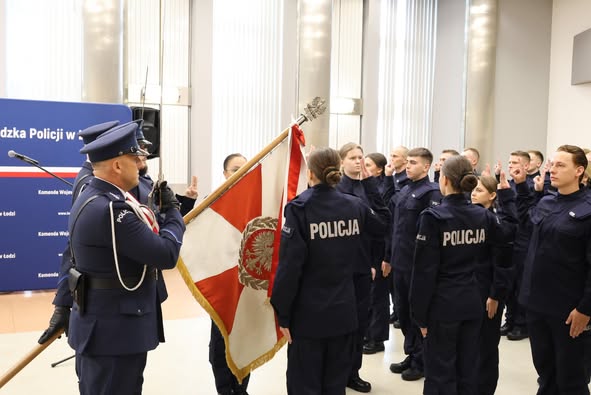 Nowi funkcjonariusze w łódzkim garnizonie. Znana jest data następnego naboru