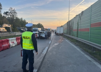 Wypadek na remontowanym odcinku S8. Zderzyły się trzy pojazdy