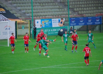 III liga gr. 1 - 7. kolejka. 18 goli i 3 czerwone kartki w meczach drużyn z Łódzkiego [AUDIO, ZDJĘCIA]