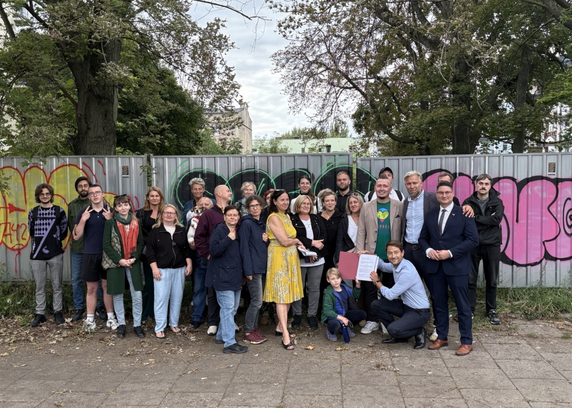 Skwer zamiast bloków na Kopcińskiego. Teren dewelopera wraca do miasta