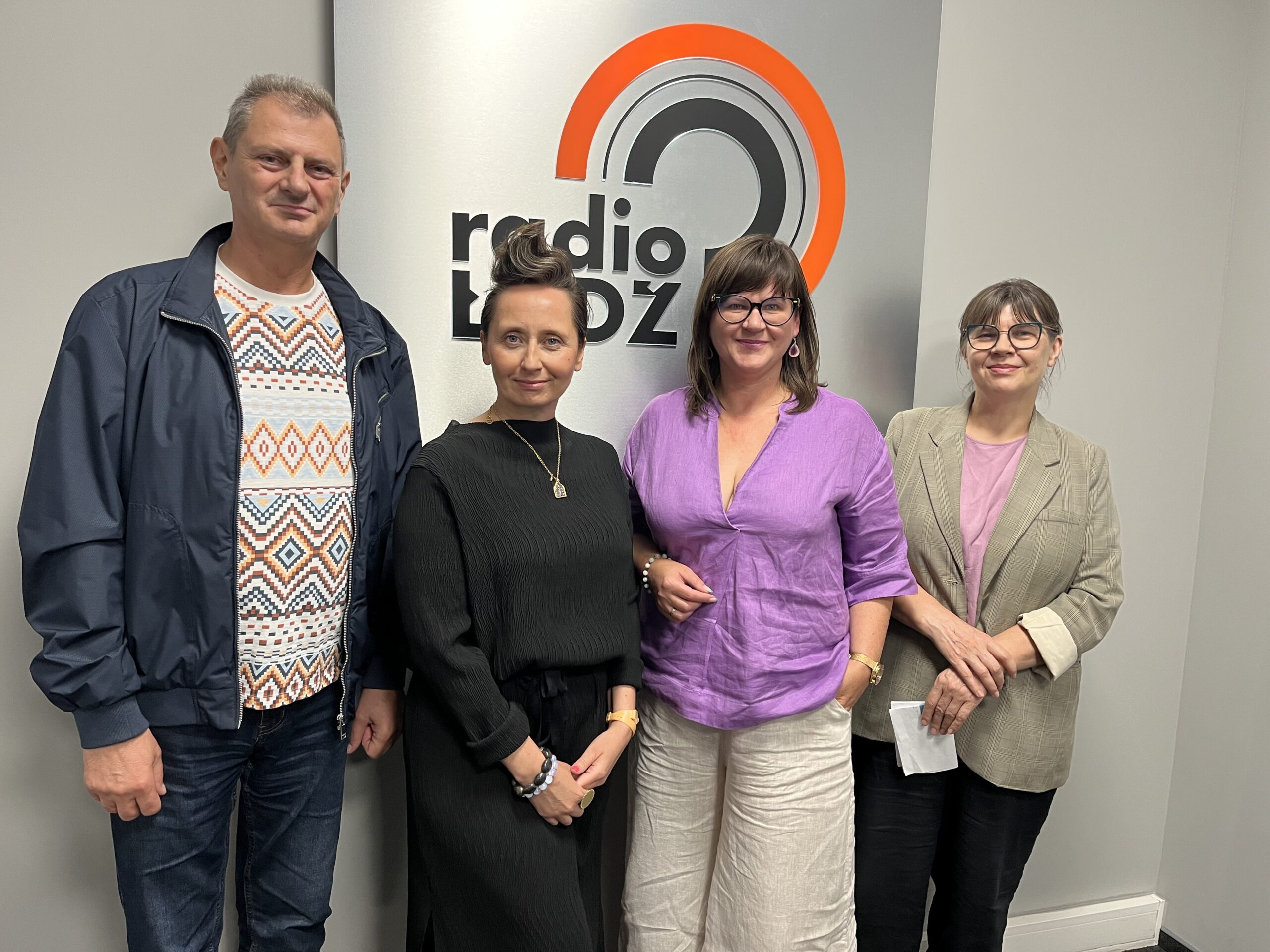 To jest temat. Gniazdownicy - kim są młodzi dorośli, którzy wciąż mieszkają z rodzicami? [PODCAST]