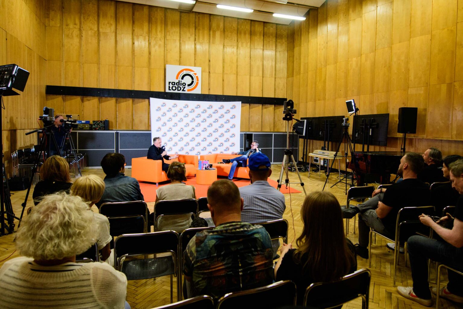 Książka Polski POP w Studiu Debicha Fot Sebastian Szwajkowski (14) Ksiazka Polski POP w Studiu Debicha Fot Sebastian Szwajkowski 14