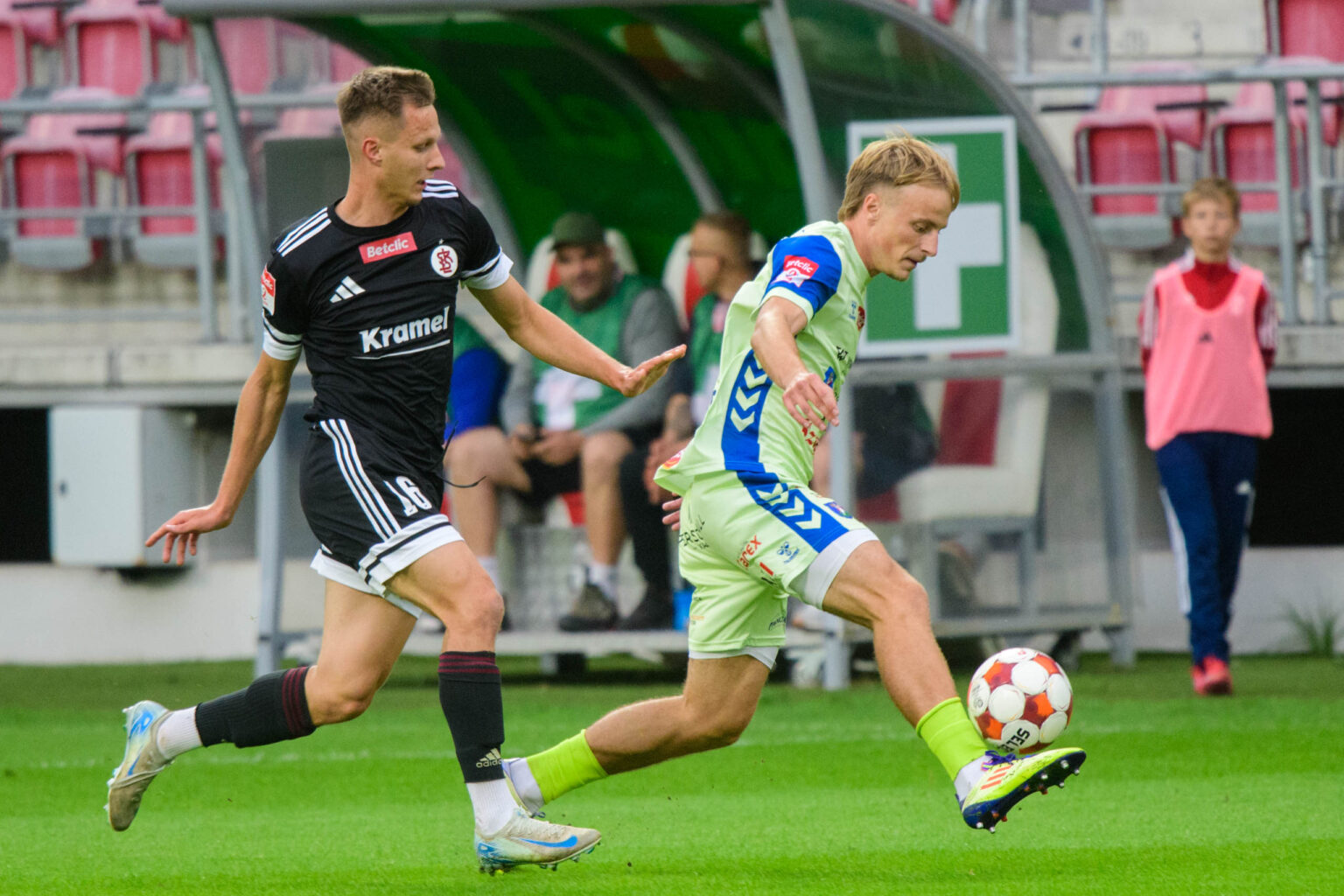 LKS Lodz II vs Sandecja Nowy Sacz Fot Sebastian Szwajkowski