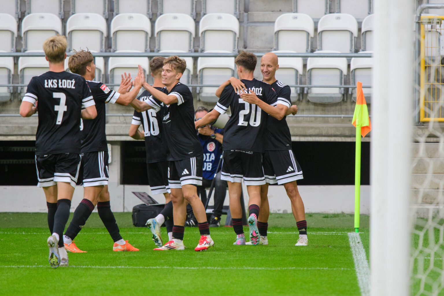 LKS Lodz II vs Sandecja Nowy Sacz Fot Sebastian Szwajkowski 15