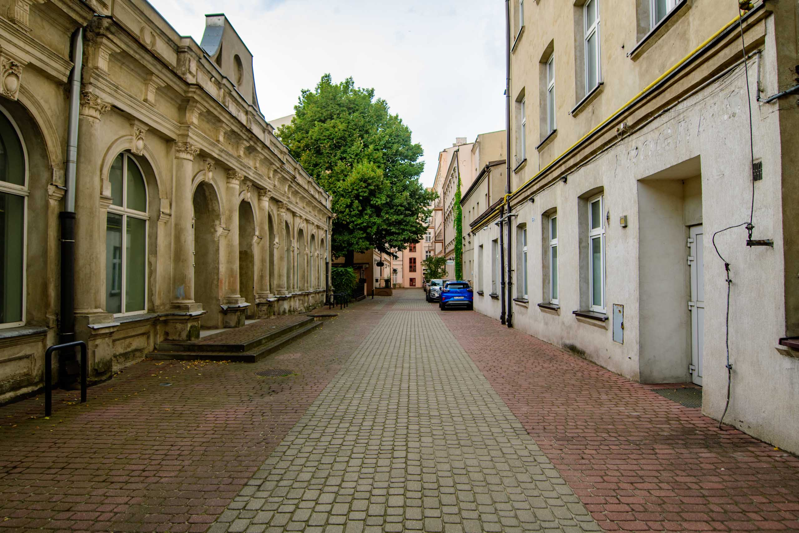 Szlakiem łódzkich podwórek. Piotrkowska 114 / 116, fot. Sebastian Szwajkowski