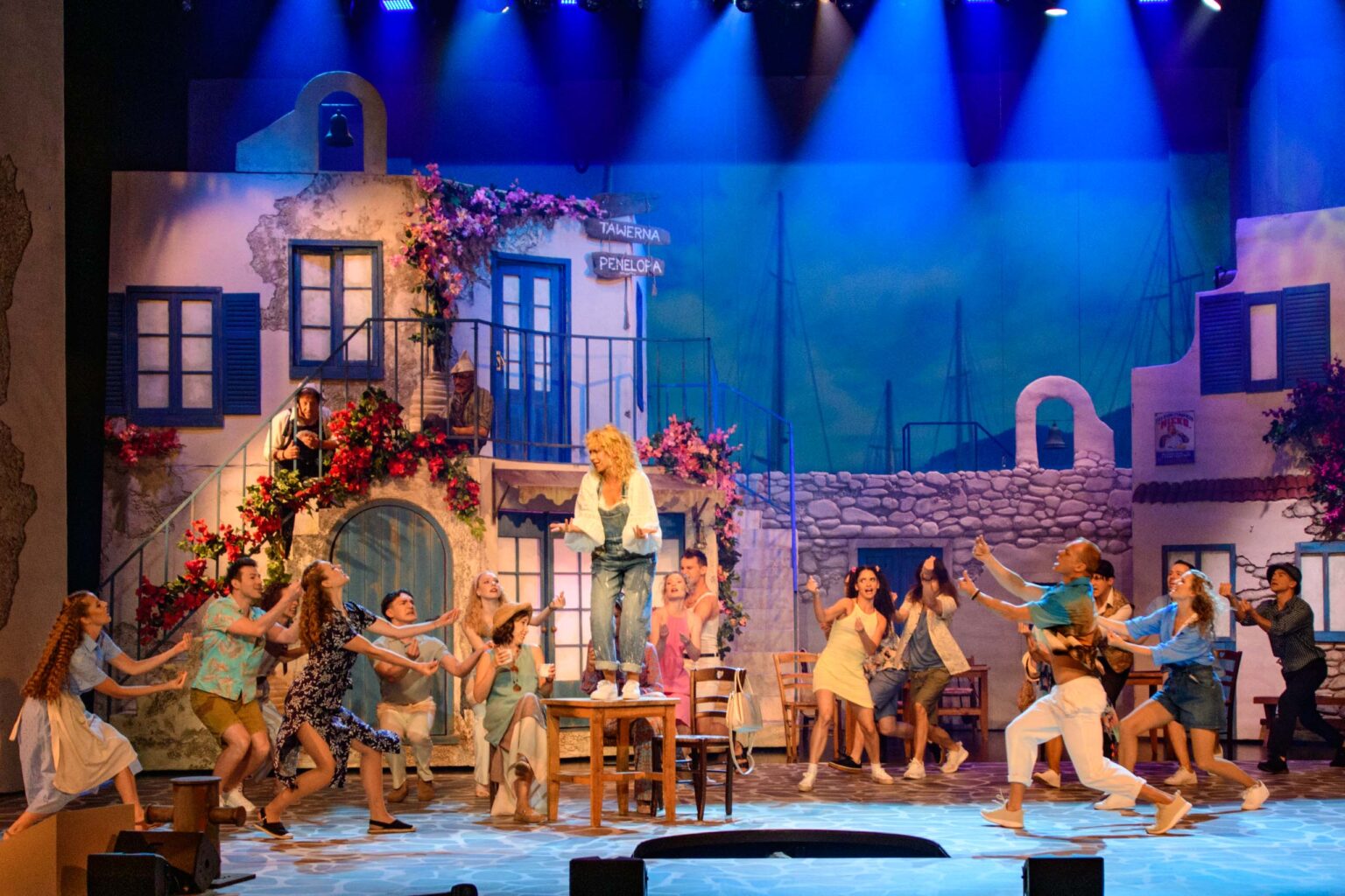 Mamma Mia w Teatrze Muzyczym Fot Sebastian Szwajkowski Mamma Mia w Teatrze Muzyczym Fot Sebastian Szwajkowski
