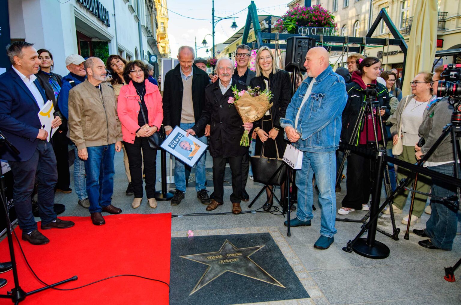 Odsłonięcie gwiazdy Witolda Giersza Fot Sebastian Szwajkowski_3 Odsloniecie gwiazdy Witolda Giersza Fot Sebastian Szwajkowski 3