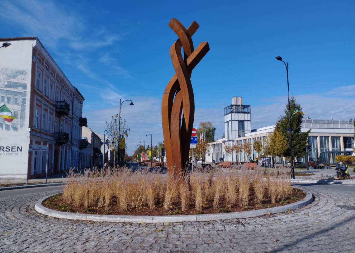 200 lat Zduńskiej Woli. Odsłonięto „Splot”