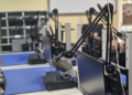 Uczniowie "mundurówki" ZSP nr 1 w Tomaszowie Mazowieckim nauczą się obsługi dronów. Jedyna taka szkoła w województwie [ZDJĘCIA] [WIDEO]