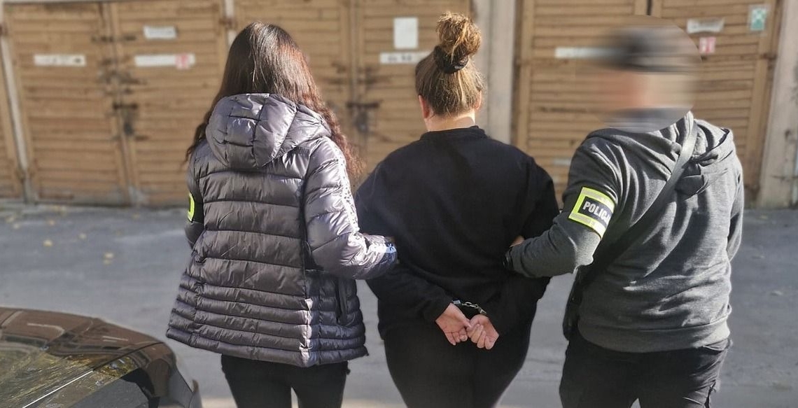 Wydano za nią 4 listy gończe. 24-latka w rękach łódzkich policjantów, fot. Policja