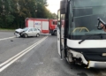 Wypadek w gm. Działoszyn. Rozbity autobus, którym podróżowało 15 dzieci 3 Wypadek w gm. Działoszyn. Rozbity autobus, którym podróżowało 15 dzieci