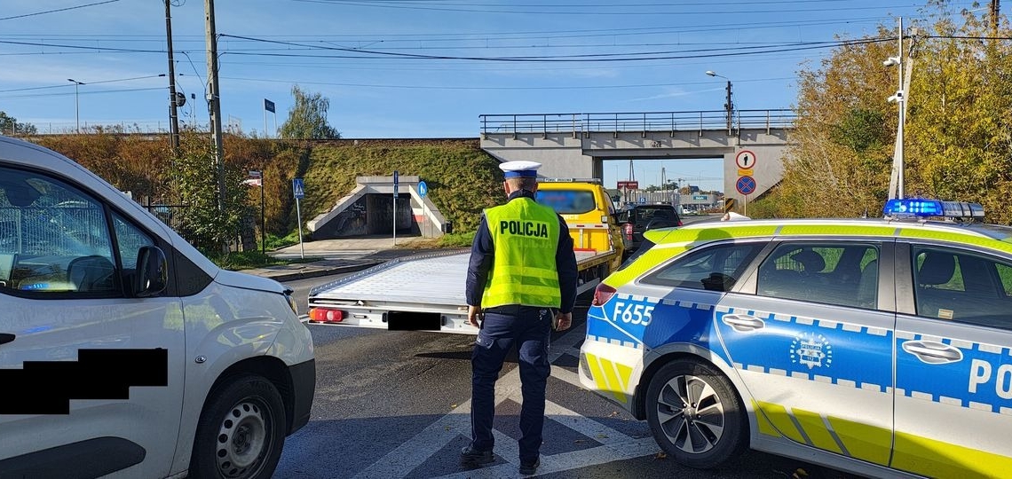 Potrącenie 17-latka na pasach. Policja ustala okoliczności zdarzenia 1 Potrącenie 17-latka na pasach. Policja ustala okoliczności zdarzenia