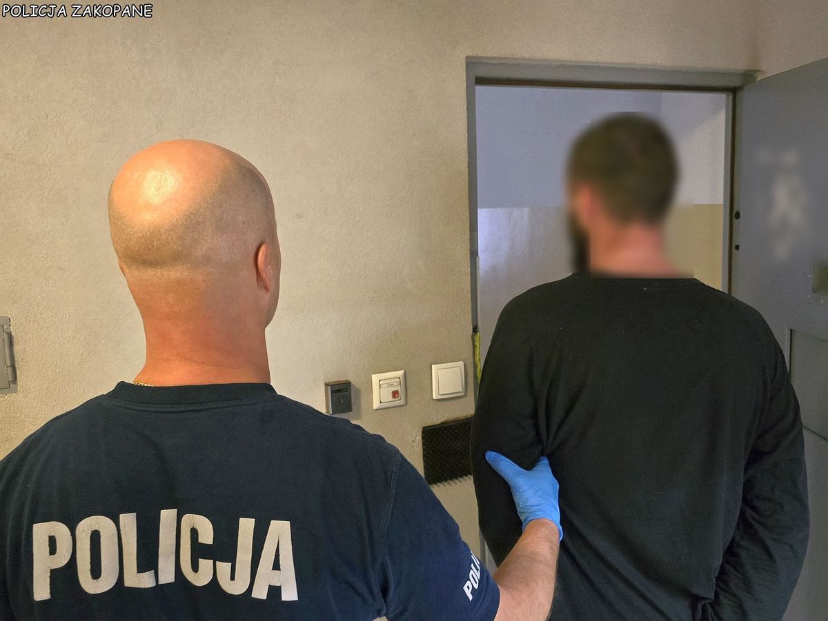 Mężczyzna z województwa łódzkiego zakładnikiem. Policja zatrzymała dwóch podejrzanych