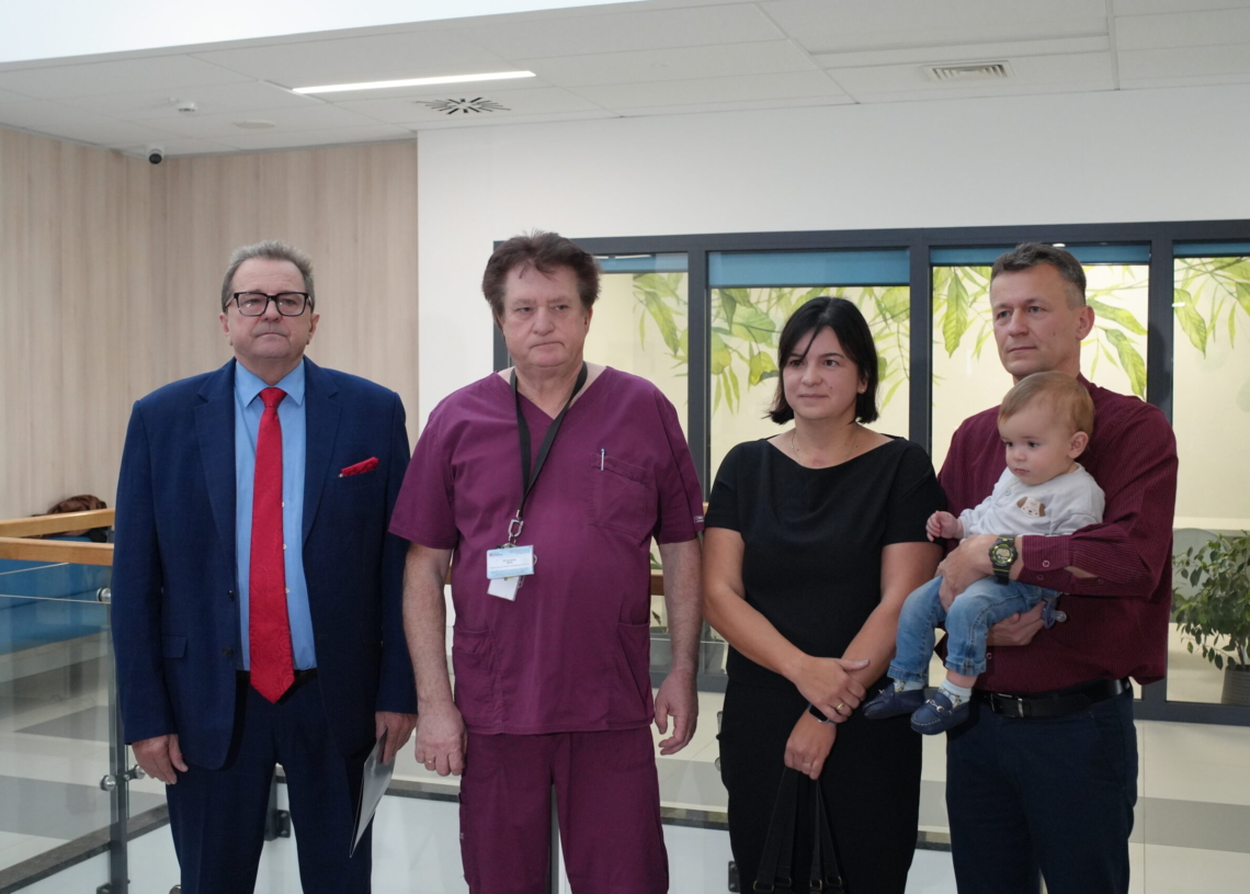 Przeżyli spotkanie z "cichym zabójcą". O ich życie walczyli między innymi lekarze z Łodzi 1 Przeżyli spotkanie z "cichym zabójcą". O ich życie walczyli między innymi lekarze z Łodzi