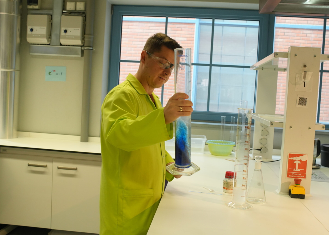 Zbliża się 3. edycja Nocy Naukowców w EC1. Doświadczenia, wykłady i laboratoria