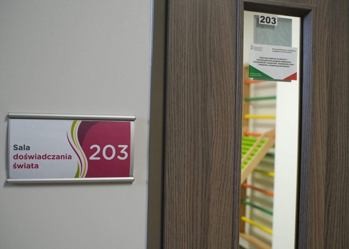 Fundacja Kolorowy Świat otworzyła nową salę multisensoryczną. "Posłuży dzieciom z każdego rodzaju potrzebami"