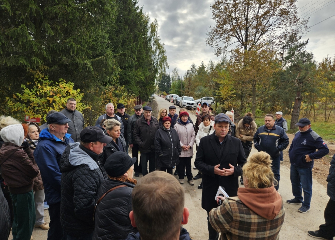 Mieszkańcy gminy Brójce niezadowoleni. Chodzi o remont drogi