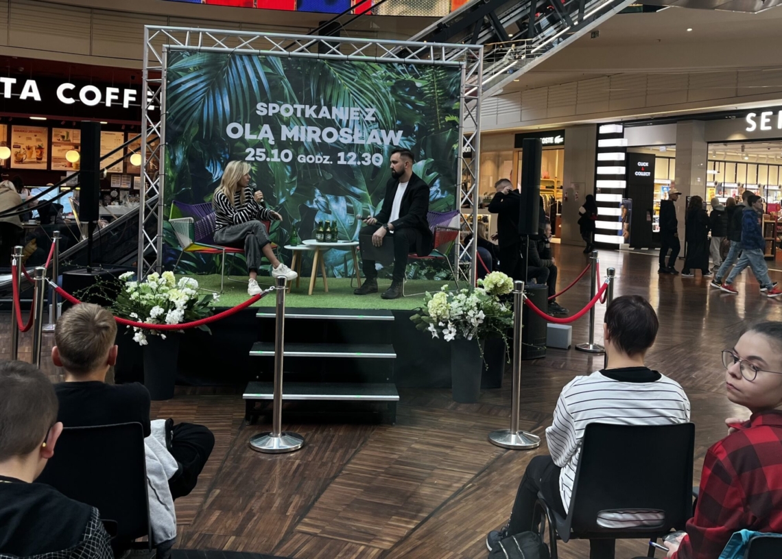 Aleksandra Mirosław w Łodzi. W Manufakturze Wspinania dopingowała młodych zawodników