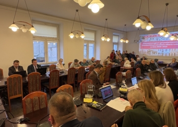 Mieszkańcy skarżą się na fuszerki w kamienicach po rewitalizacji