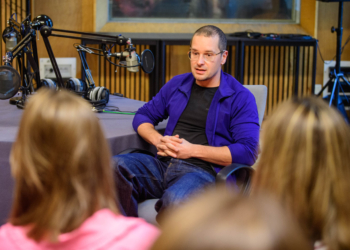Krzysztof Zalewski w Radiu Lodz Fot Sebastian Szwajkowski 23