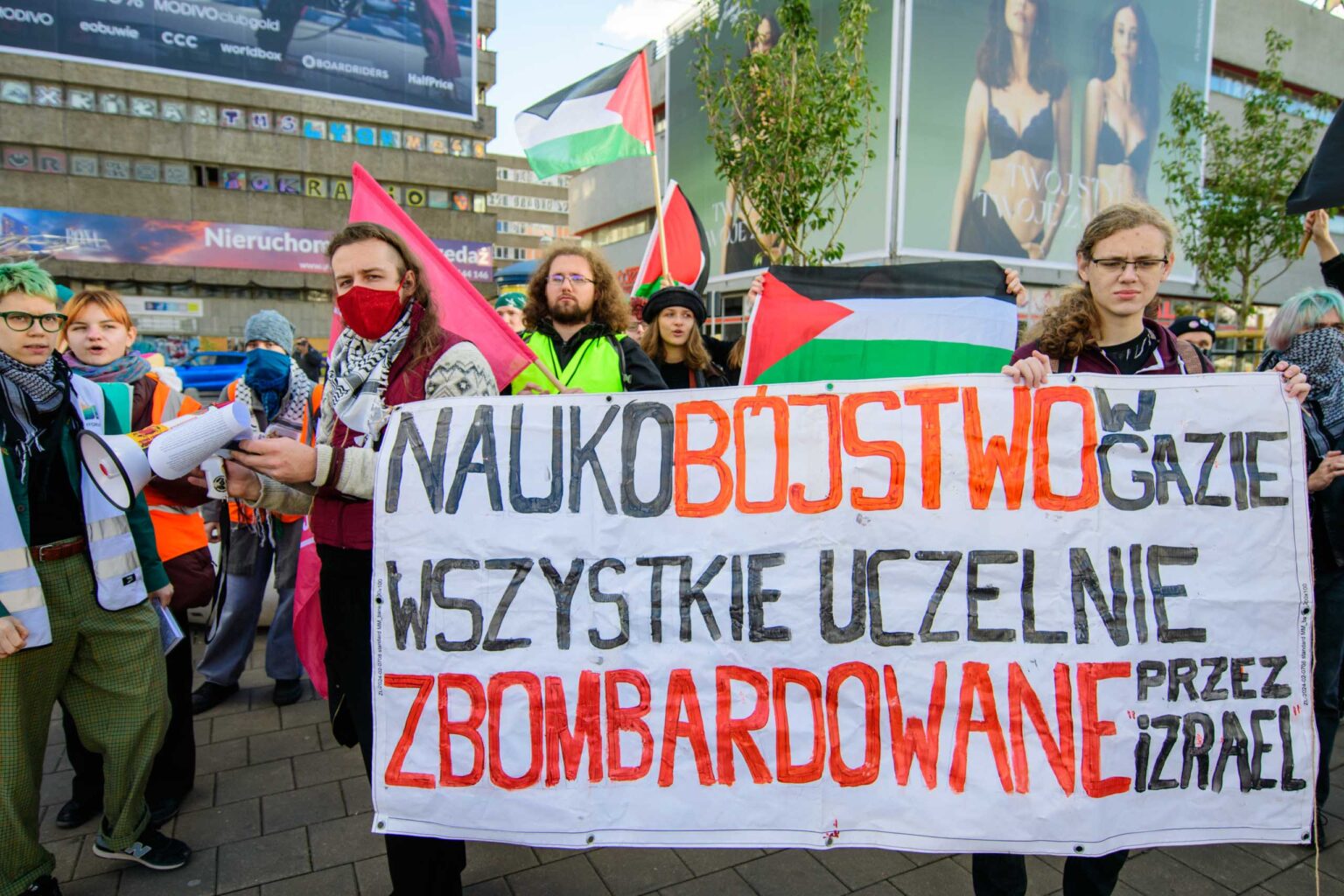 Manifestacje w sprawie imigrantow w Lodzi fot Sebastian Szwajkowski 1
